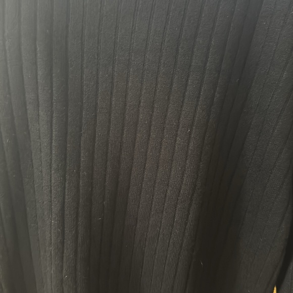 Black Ribbed Women's Top - Picture 7 of 15